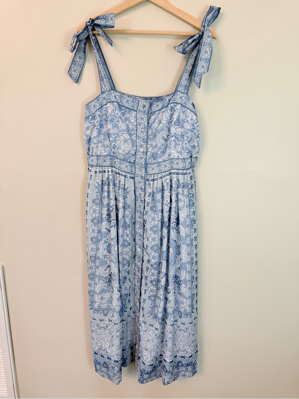 Gretchen Scott Fun in the Sun Maxi Dress Floral Blue Tie Strap M - Picture 3 of 8